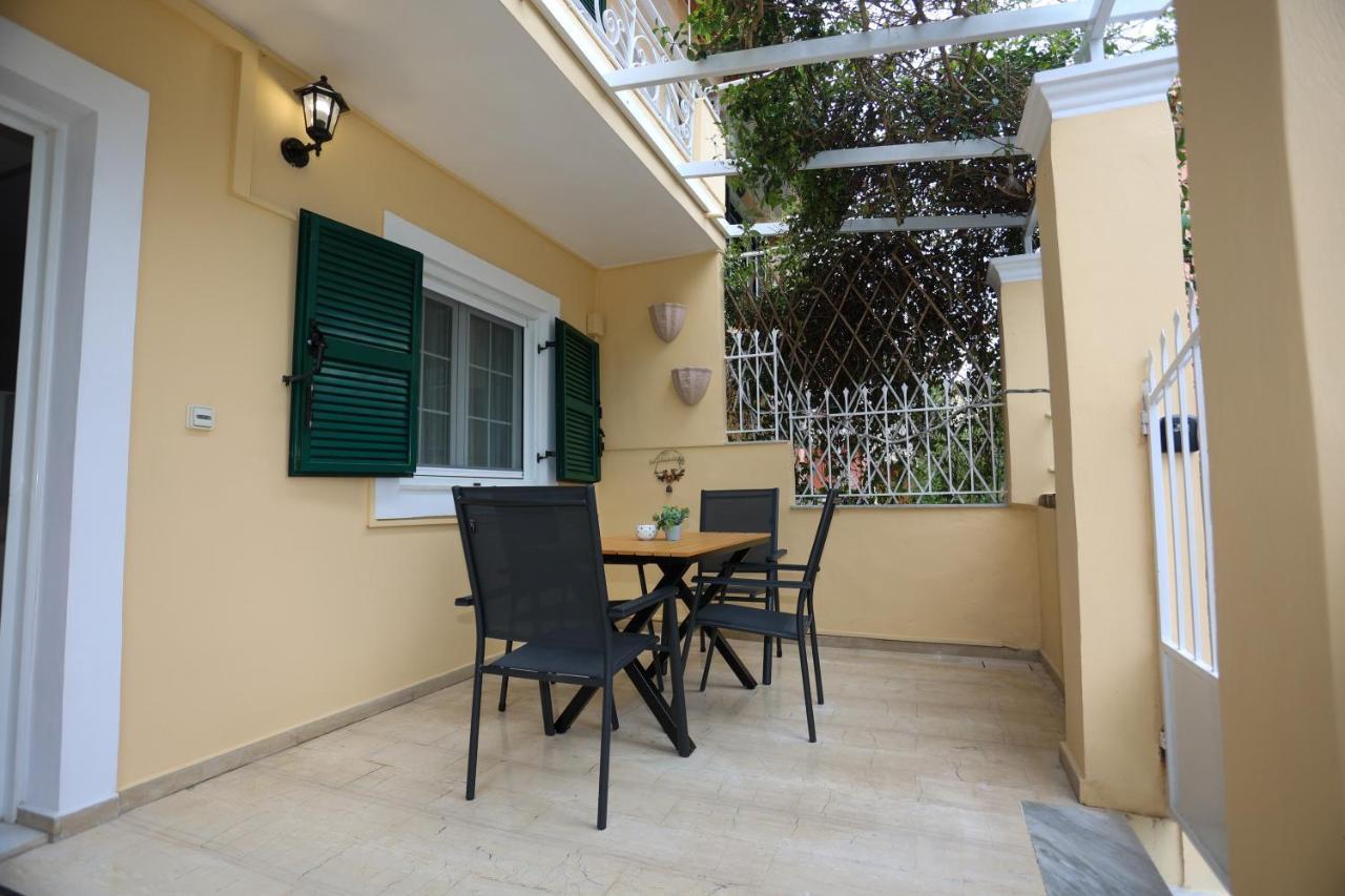 Yiasemi Maison